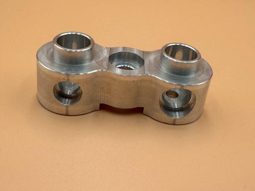 Dalan inovasi lan pangembangan Machining CNC ing tantangan perlindungan lingkungan