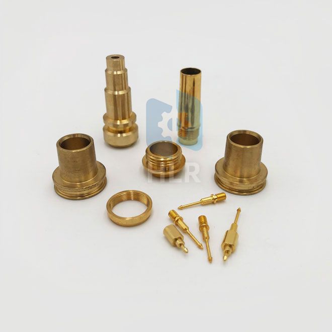 Kuningan CNC Nguripake Parts